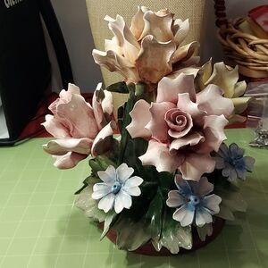 Capodimonte Flowers. Authentic Made in Italy.